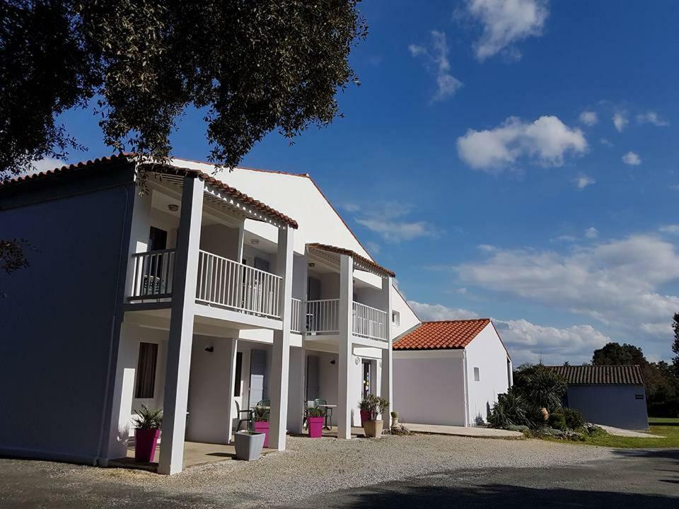 Les Chenes Verts Saint-Savinien Eksteriør billede